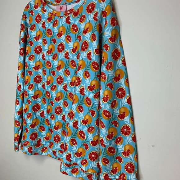 New Little Victory X Hailey Elsaesser Grapefruit Print Crewneck Size Medium - Picture 4 of 11